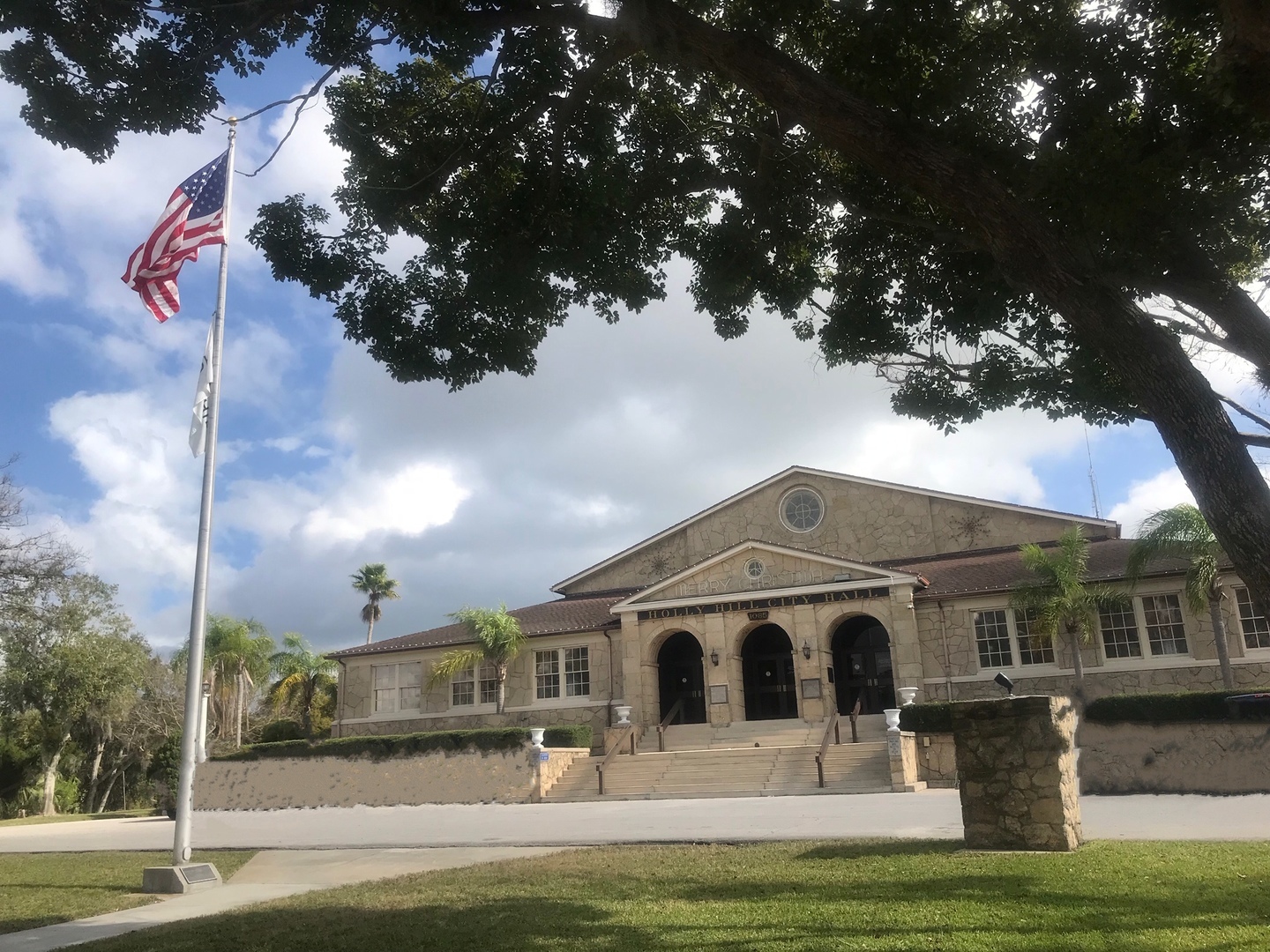 4th annual Holly Hill Arts Festival - 4th annual Holly Hill Arts Festival