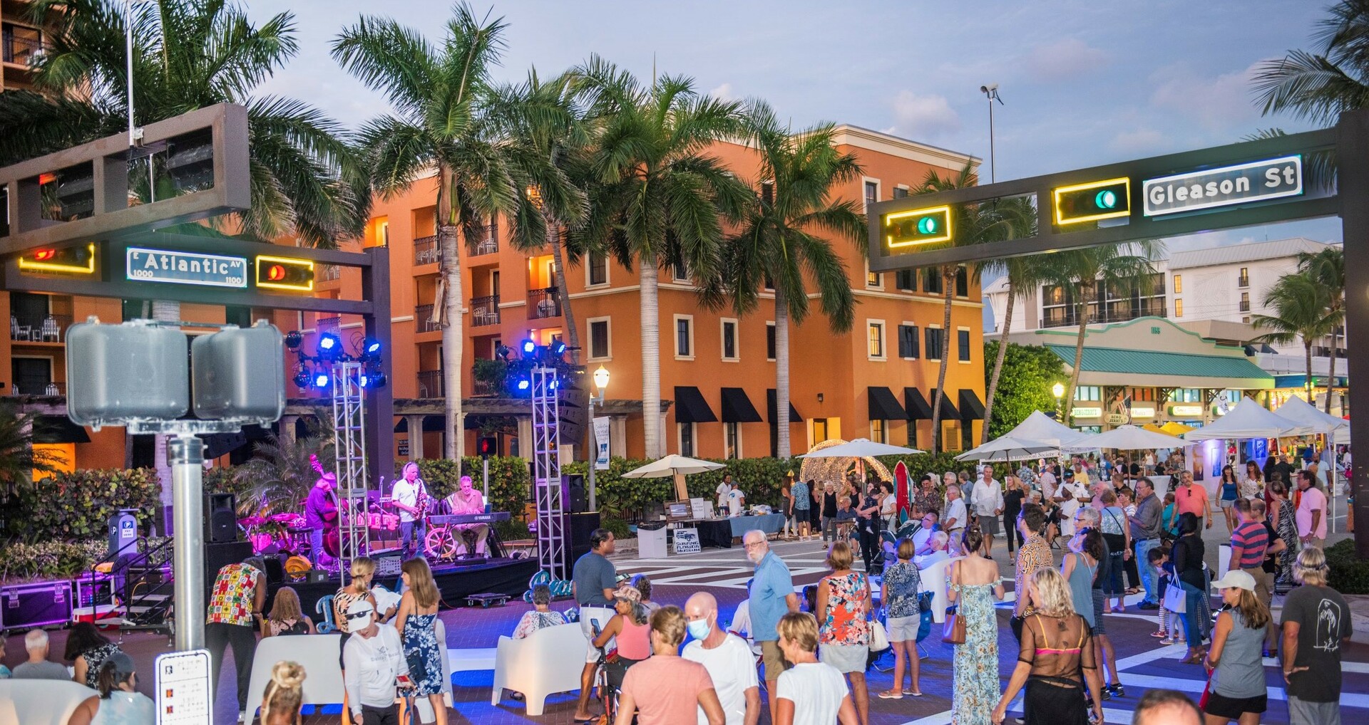 ART & JAZZ ON THE AVENUE IN DOWNTOWN DELRAY BEACH