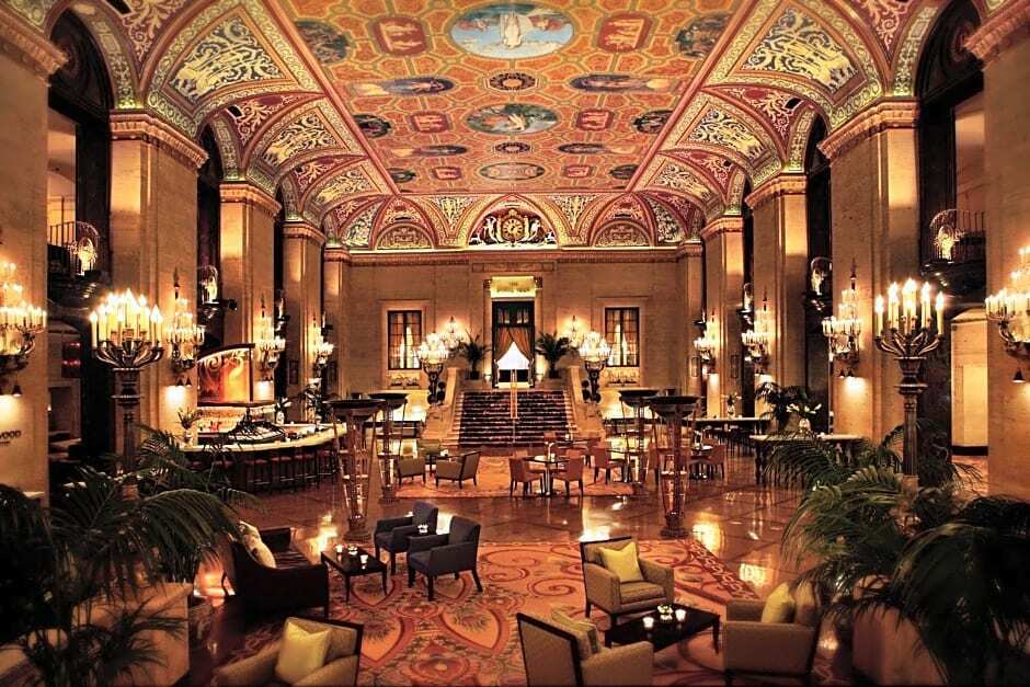 Chicago New Year’s Eve Countdown 2024 @ The Palmer House Hilton