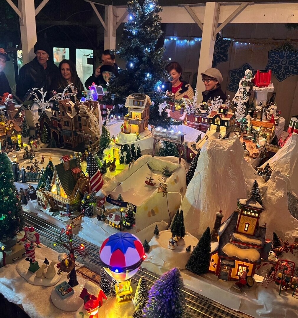 Holiday Nights at Bernardo Winery - Holiday Nights at Bernardo Winery