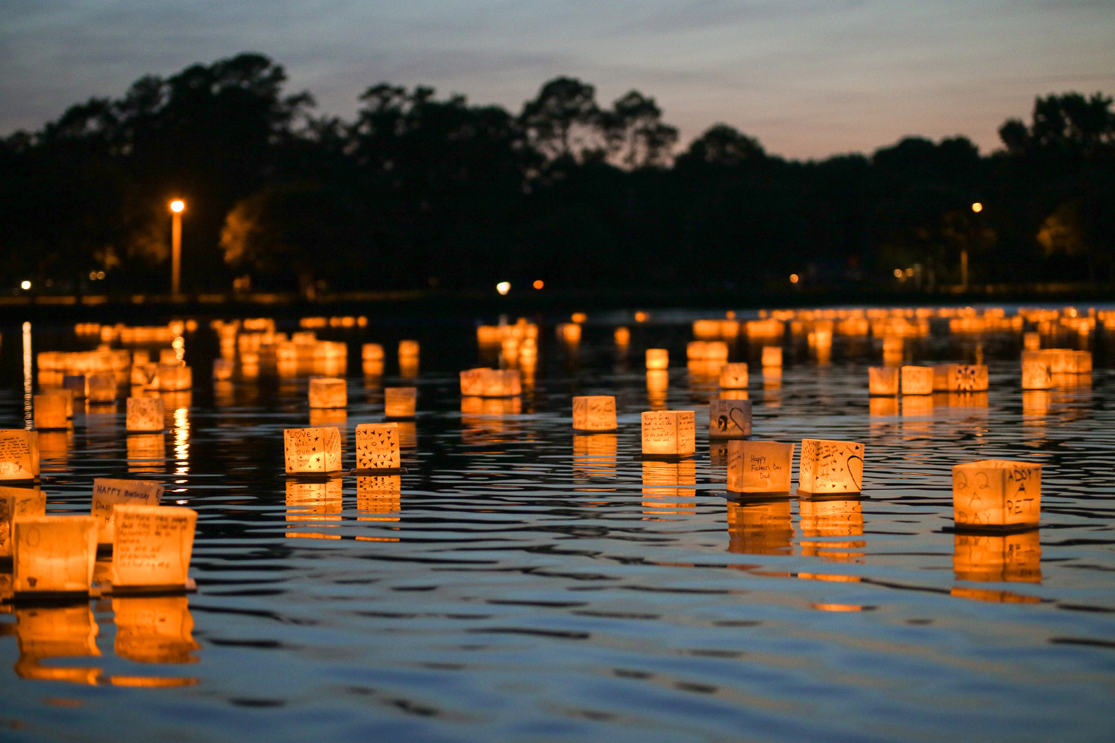 St. Louis, MO Water Lantern Festivals