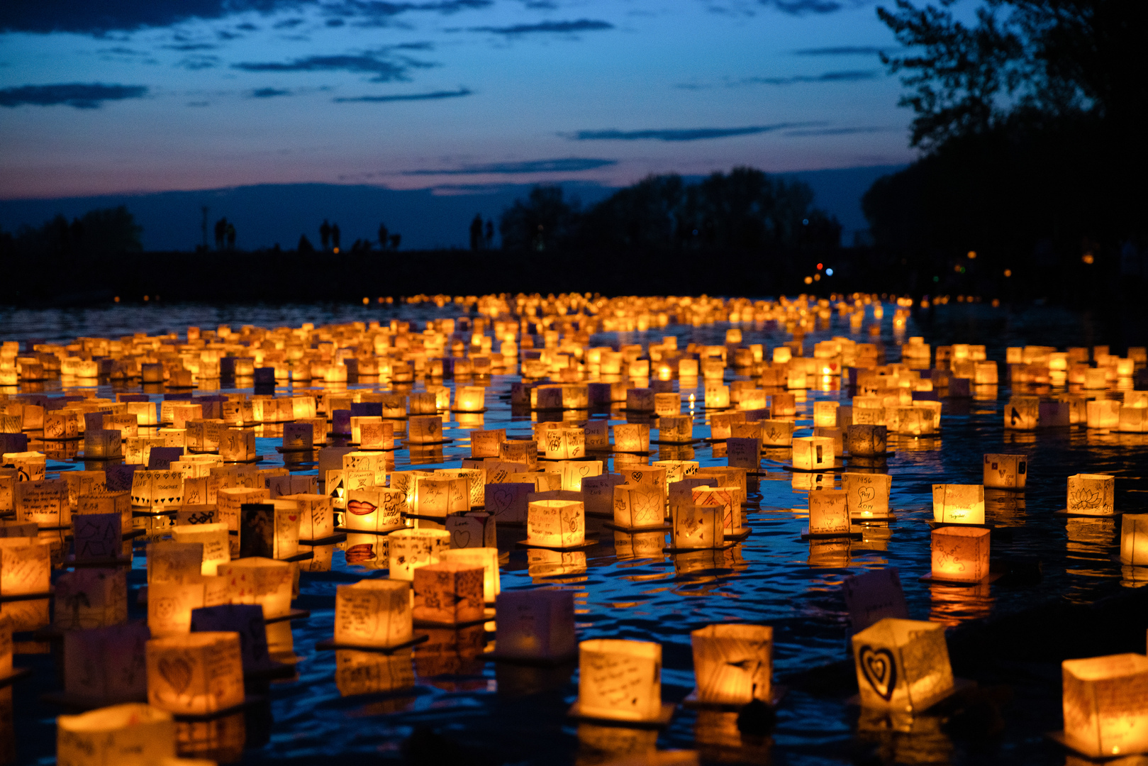 Baton Rouge, LA Water Lantern Festival