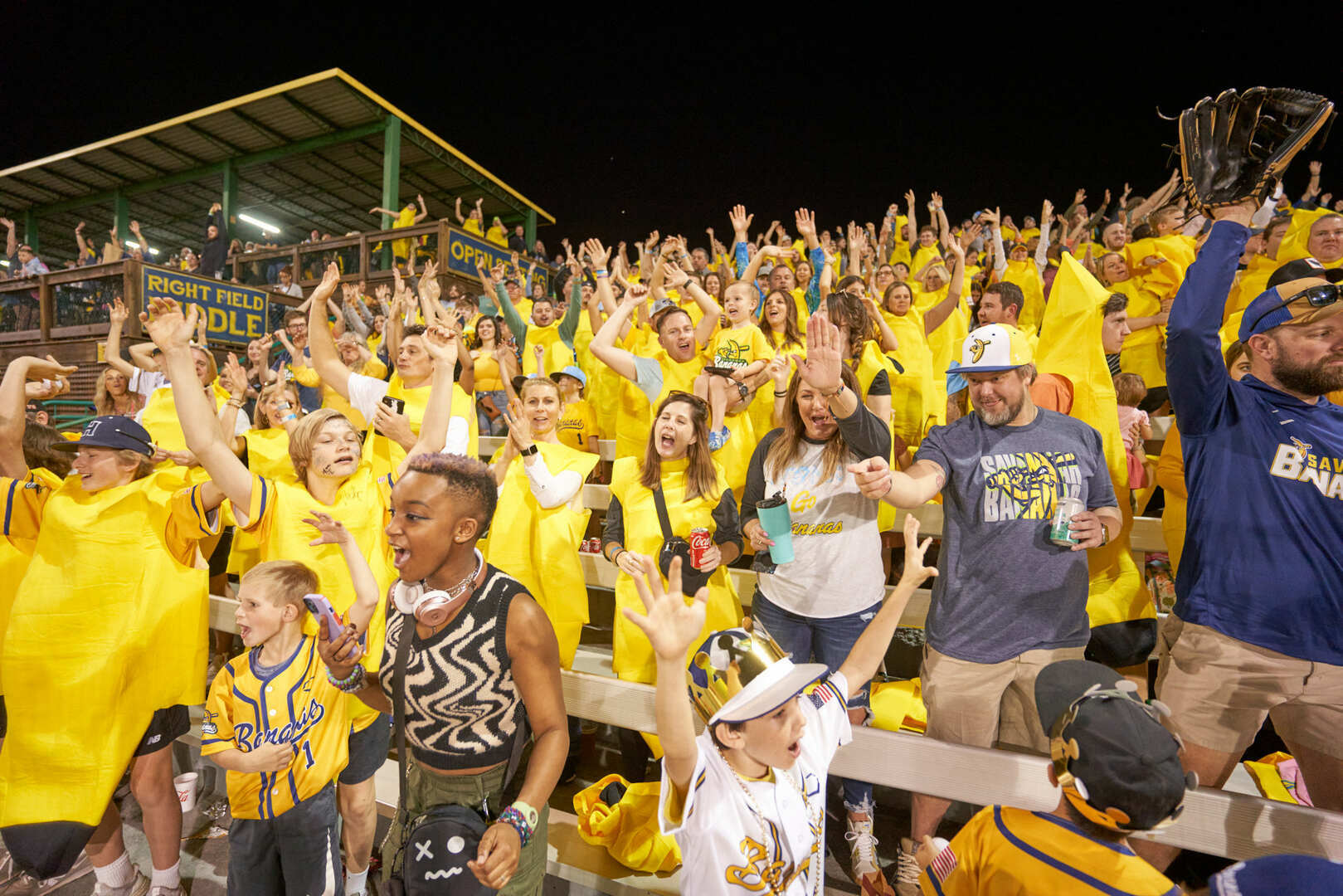 Dunkin’ Goes Bananas: Savannah Bananas Take Over Jacksonville Dunkin’