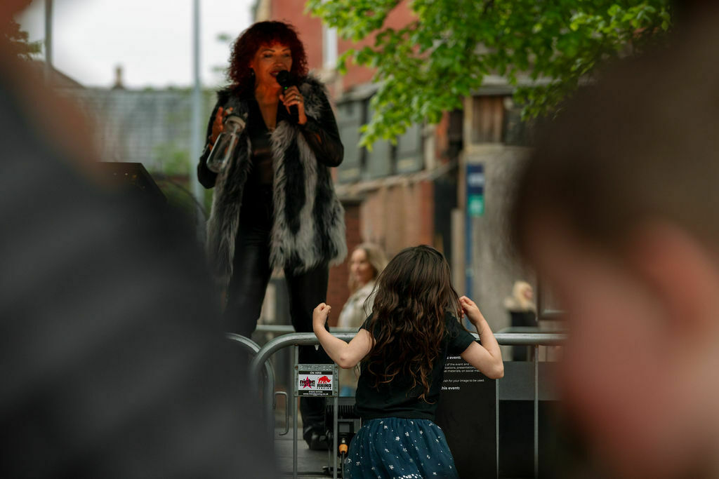 Leigh Feast - Leigh Feast