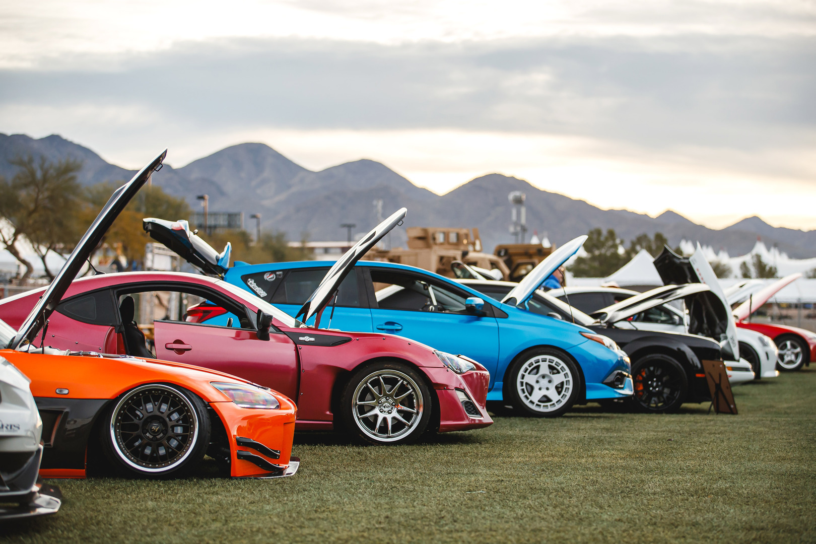 Barrett-Jackson 2024 Scottsdale Fall Auction - Barrett-Jackson 2024 Scottsdale Fall Auction